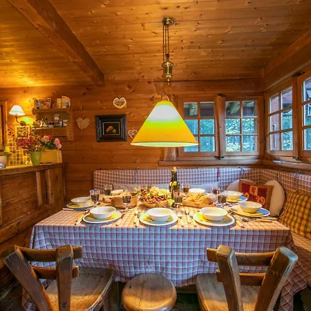 Tre La Vieux For 14 + Garden