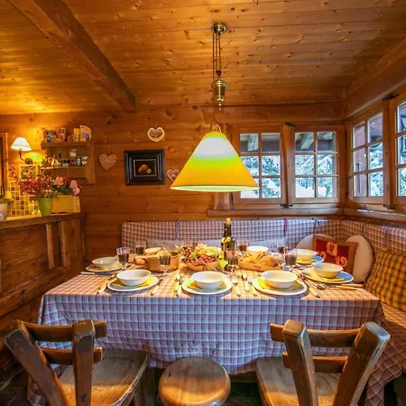 Tre La Vieux For 14 + Garden *