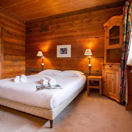 Chalet Tre La Vieux For 14 + Garden *
